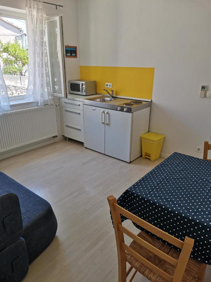 Apartment Buzolic フヴァル エクステリア 写真